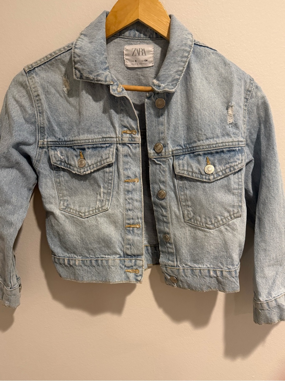 Zara Girls Distressed Denim Jacket Light Wash Trucker Jacket Casual Layer Size 9